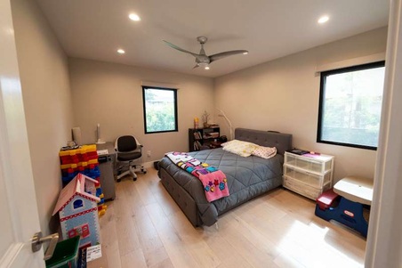 Enlarge photo 31