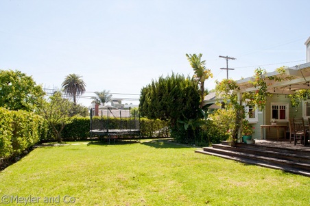 Enlarge photo 4