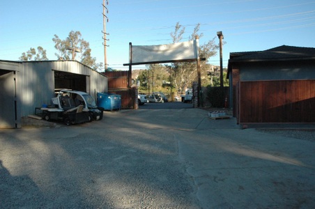 Enlarge photo 33