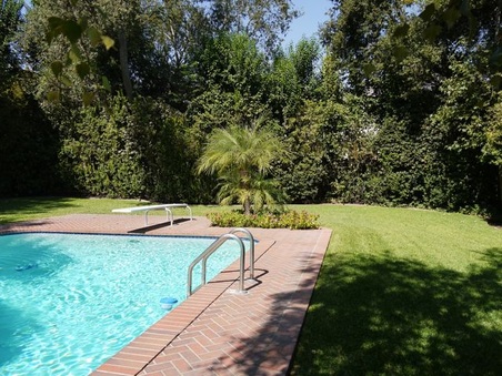 Enlarge photo 23