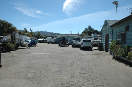 Enlarge photo 12