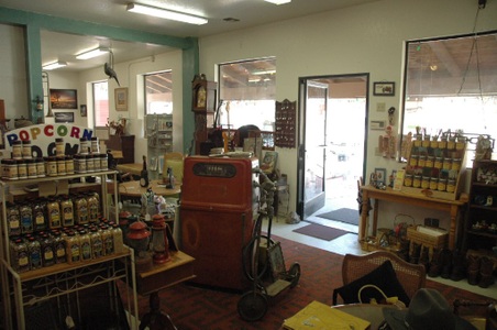 Enlarge photo 46