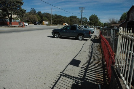 Enlarge photo 19