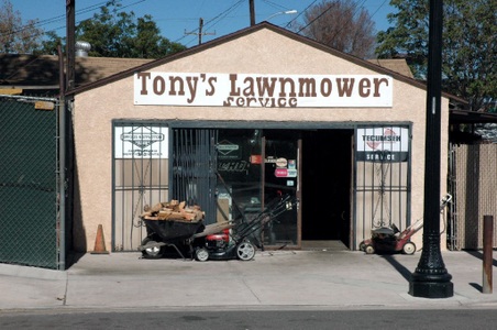 Tonys Lawnmower - Newhall