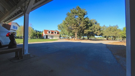 Enlarge photo 8