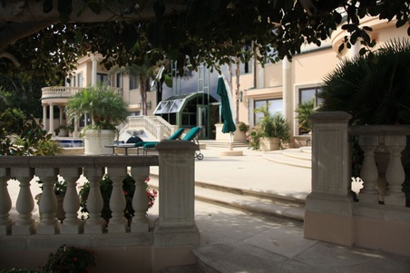 Enlarge photo 23