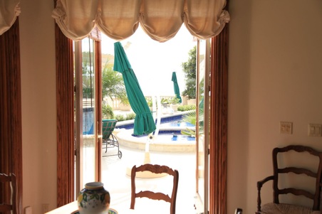 Enlarge photo 38