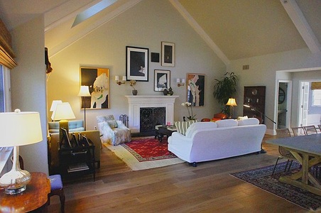Enlarge photo 2