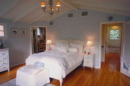 Enlarge photo 55