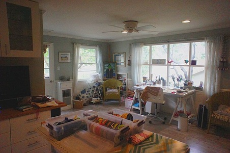 Enlarge photo 79