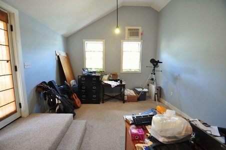 Enlarge photo 26