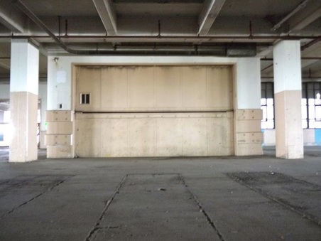 Enlarge photo 19
