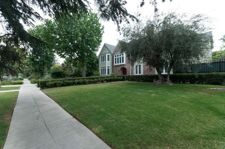 Enlarge photo 4