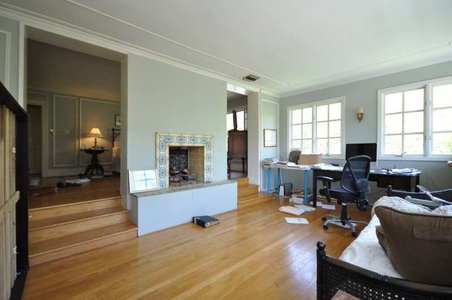 Enlarge photo 42