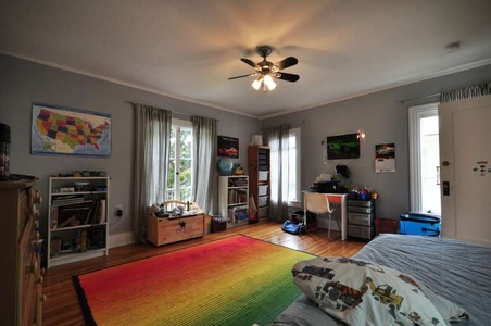 Enlarge photo 45