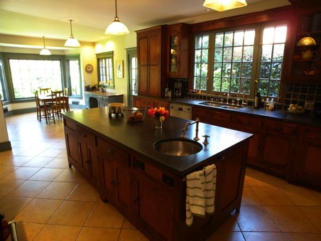 Enlarge photo 24