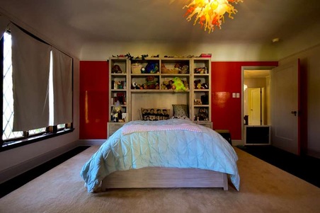 Enlarge photo 57
