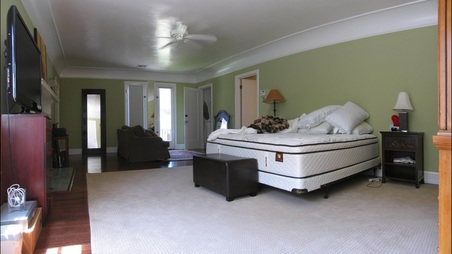Enlarge photo 33