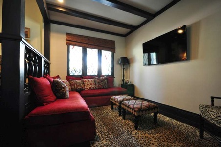 Enlarge photo 35