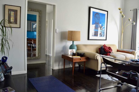 Hollywood Hills Apts 18