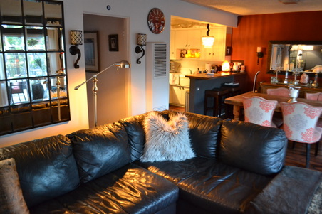 Enlarge photo 52