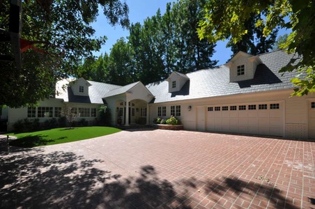 Dad's House