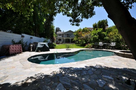 Enlarge photo 57
