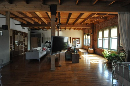 Enlarge photo 54