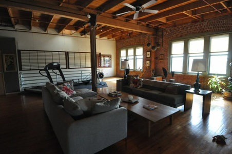 Enlarge photo 59