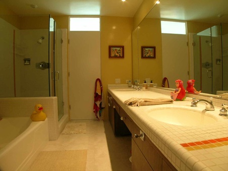 Enlarge photo 33