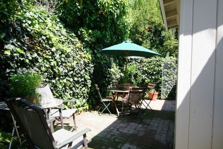 Enlarge photo 37