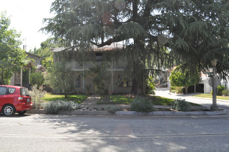 Enlarge photo 2
