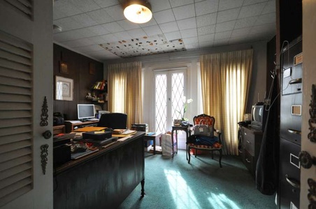 Enlarge photo 38