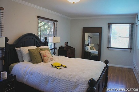 Enlarge photo 36