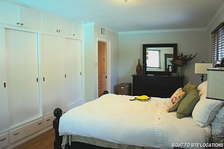 Enlarge photo 38