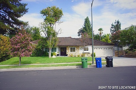 Enlarge photo 71