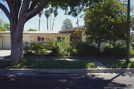 Enlarge photo 2