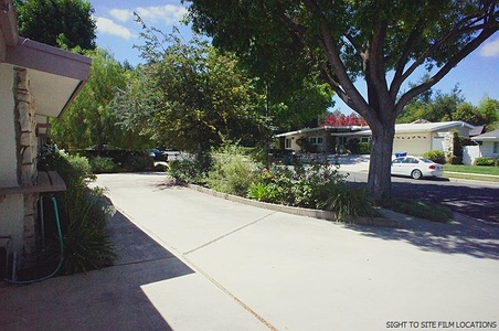 Enlarge photo 59