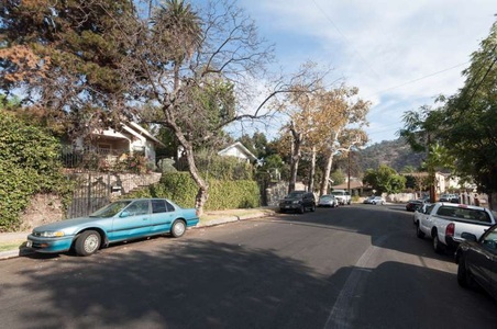 Enlarge photo 5