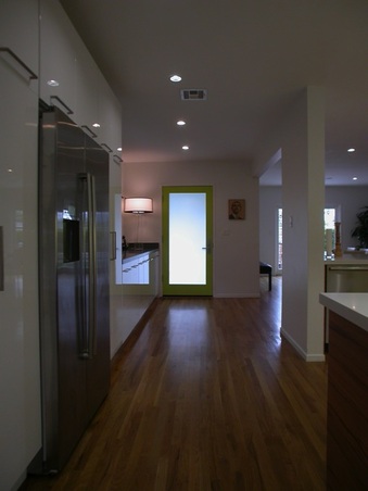 Enlarge photo 23