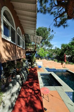Enlarge photo 53