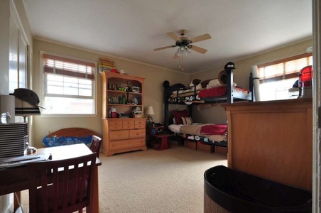 Enlarge photo 49