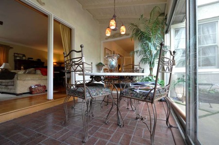 Enlarge photo 76
