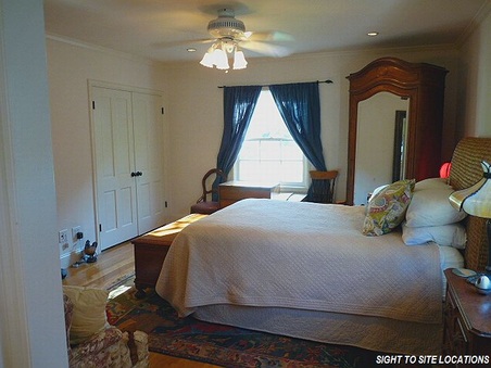 Enlarge photo 44