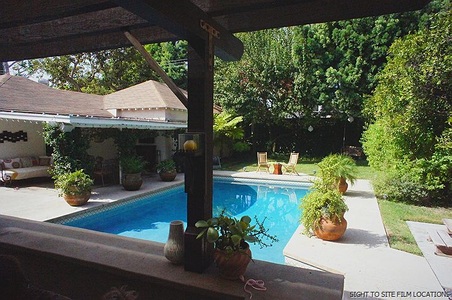 Enlarge photo 77