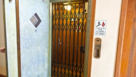 Enlarge photo 18