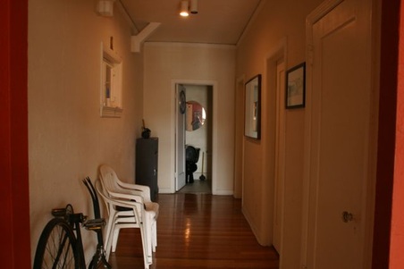 Enlarge photo 18