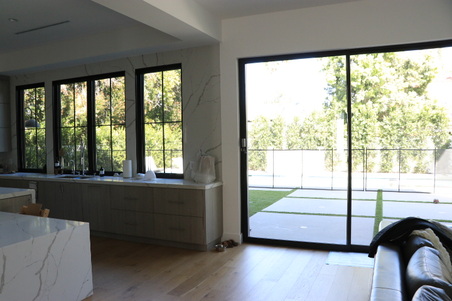Enlarge photo 13