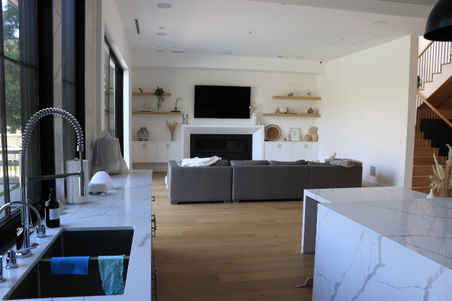 Enlarge photo 25