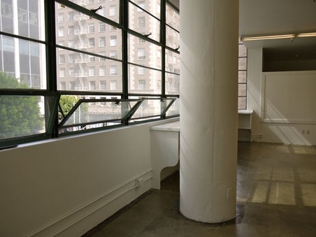 Enlarge photo 22